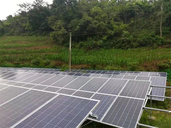 Two 26KW photovoltaic water pumps in Vietnam  H=252M Q=48m 3/ H